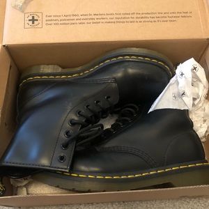 DR Marten 1460 Black Noir